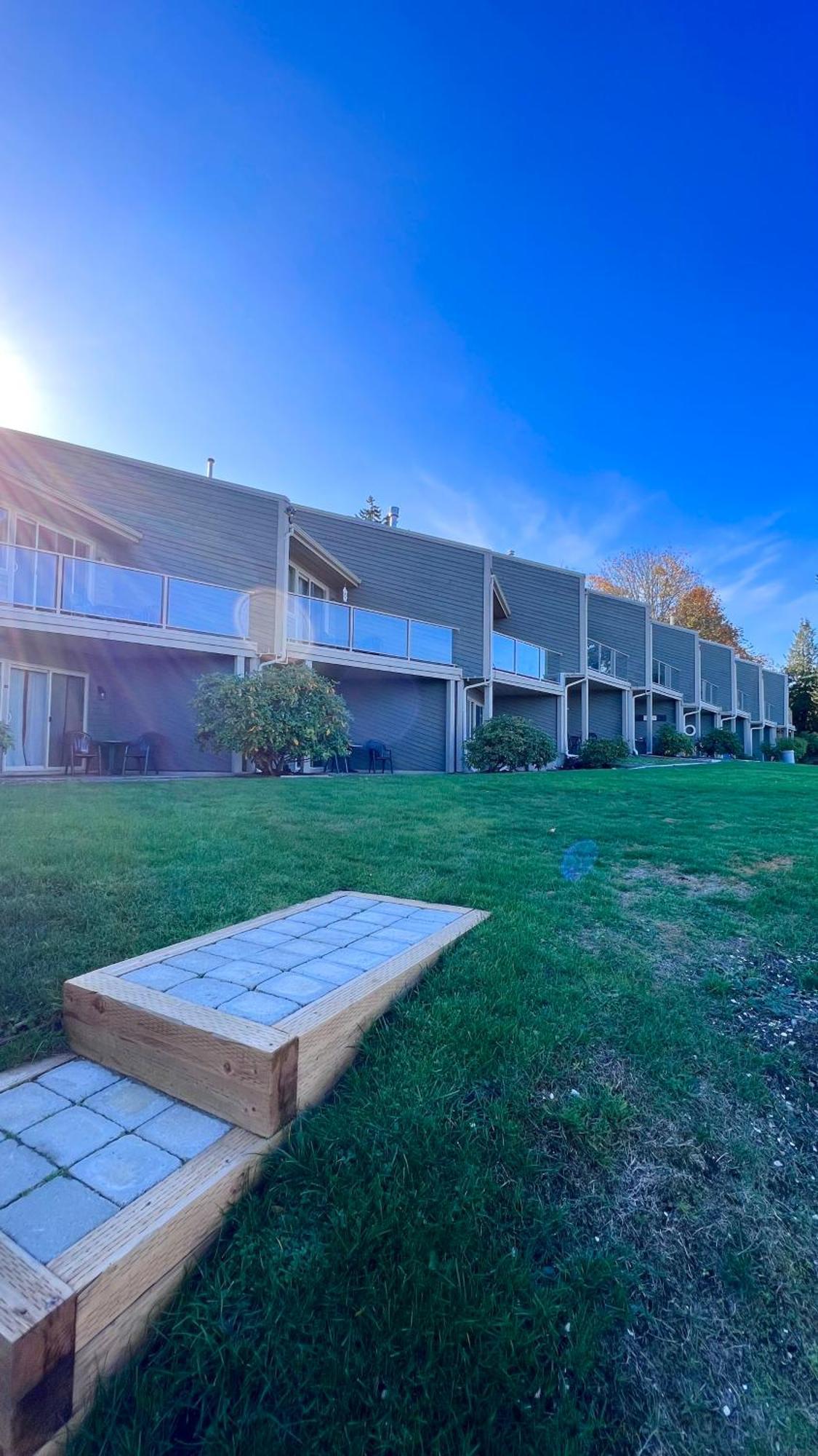 Shorewater Resort Qualicum Beach Ngoại thất bức ảnh