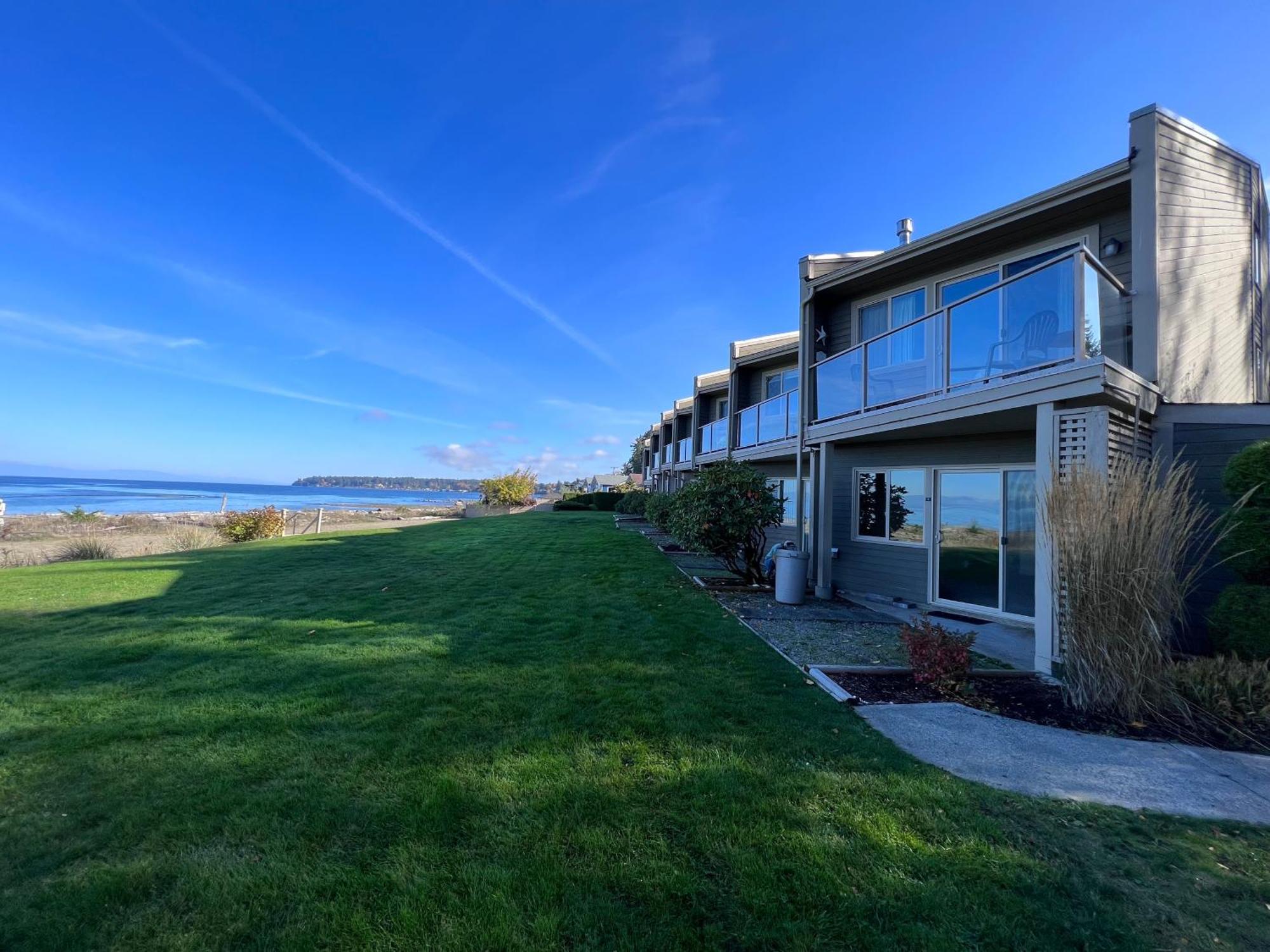 Shorewater Resort Qualicum Beach Ngoại thất bức ảnh